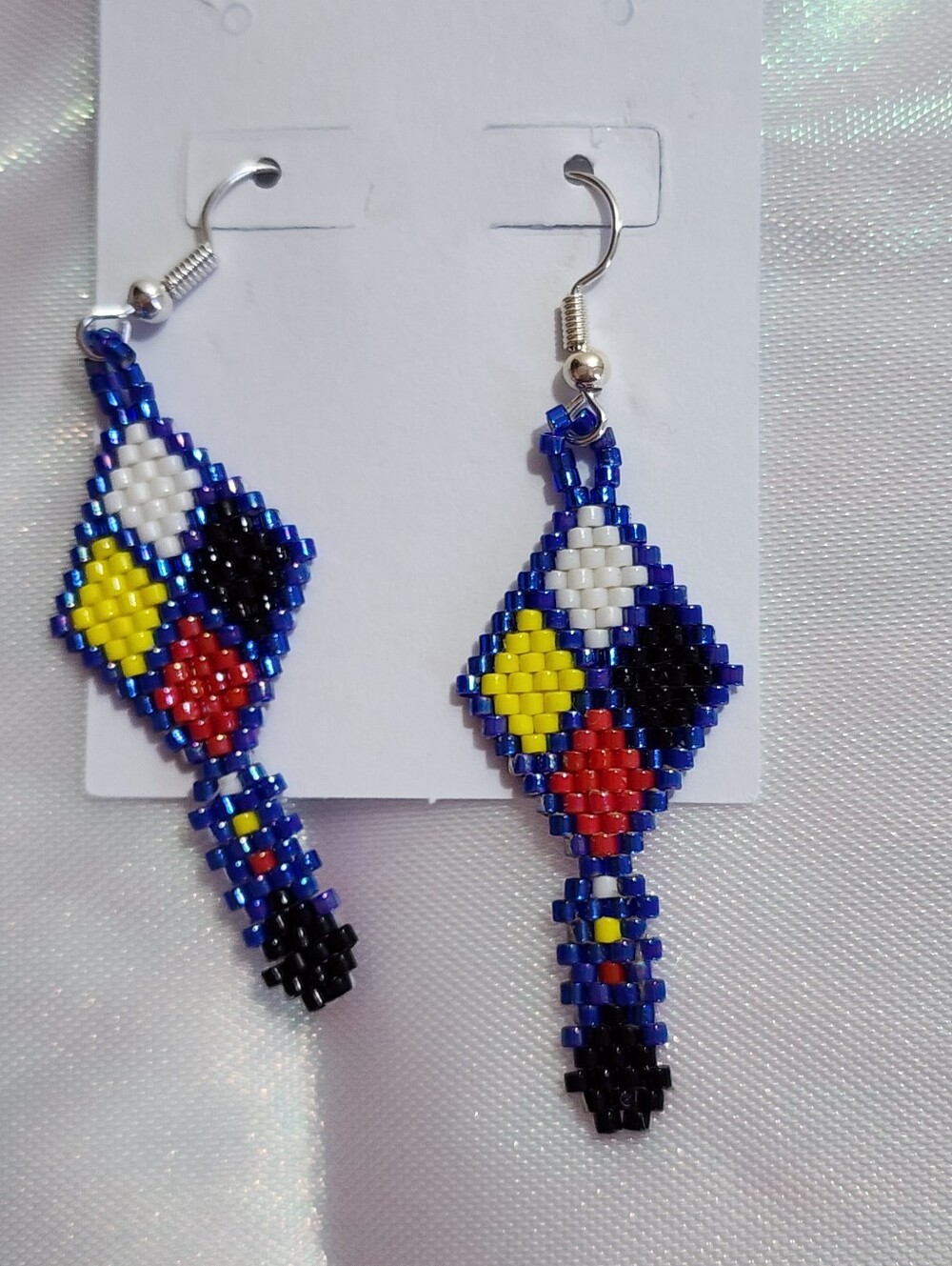 Authentic Native American Beaded Diamond Drop Earrings Geometric Design Chic